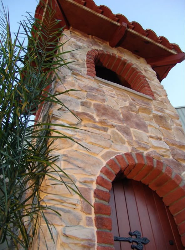 Wandverblender Mix Country außen, Turmfassaden Verkleidung im mediterranen Look